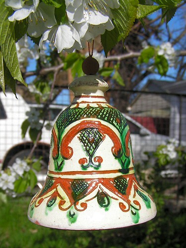 Ивано-франковская
область, г. Косов. Шла это я себе по Торонто мимо украинской
лавочки...