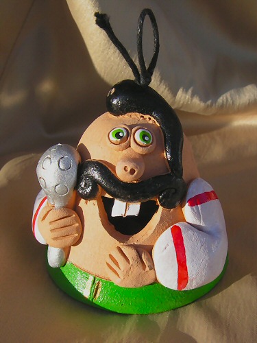 "Сватай мене, козаченьку...":-) Этот
красавец и следующие четыре колокольчика - подарок от очень дорогого
мне человека.