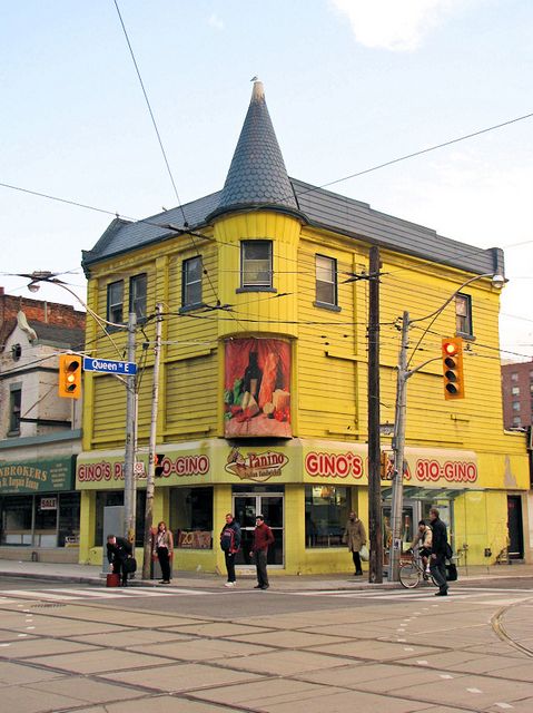 12yellowhouse.jpg